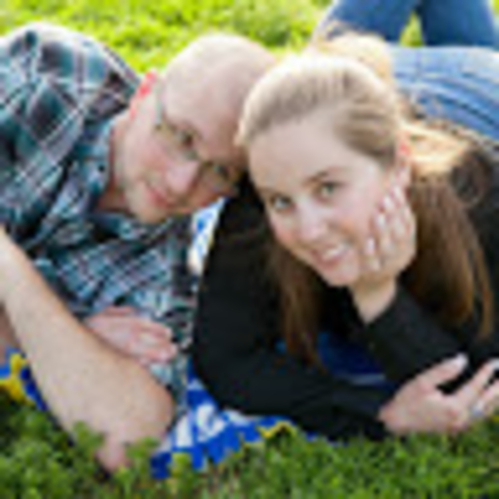 Meet your Posher, Dena